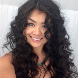 Meet your Posher, Aidana